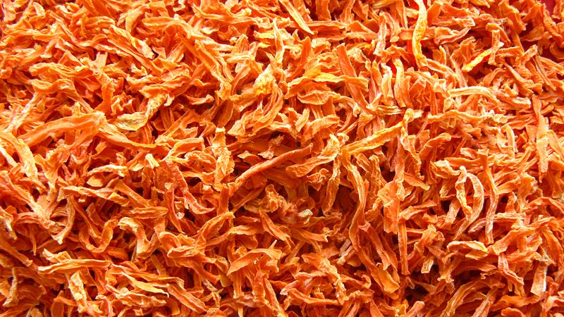 Why dry carrots are good, how to prepare them correctly and where to use