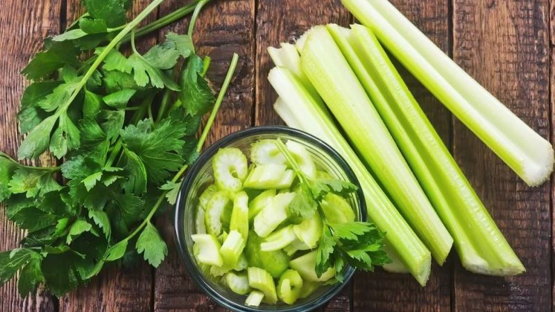 How and with what celery is eaten: recipes