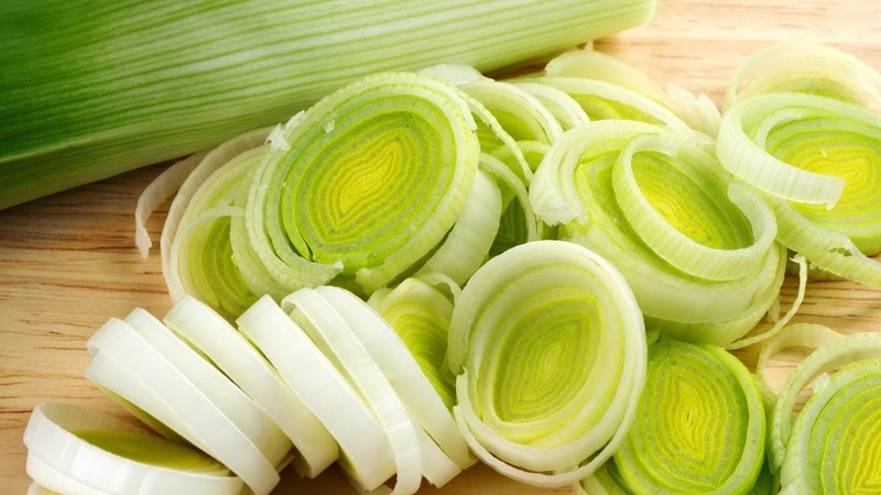 How to cook and eat leek soup for weight loss