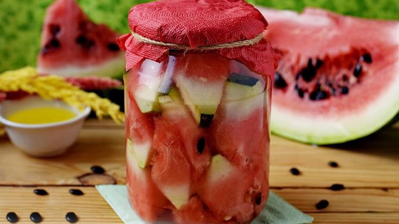Simple recipes for the winter: how to pickle watermelons in jars