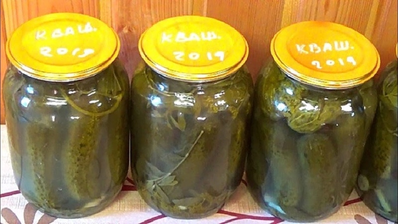 Delicious recipes for the winter: crispy pickled cucumbers in jars without sterilization