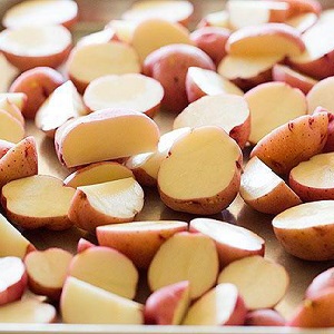 Unpretentious early ripe potato variety Lyubava for long-term storage