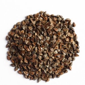 The incredible benefits of buckwheat husks in the garden