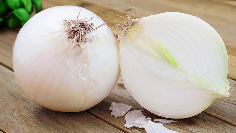 Why women need to eat onions and how are they useful?