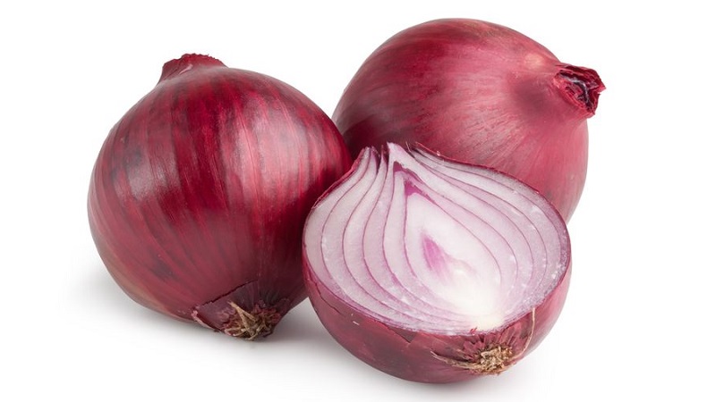 An early ripening variety of deep red onions - Red Baron