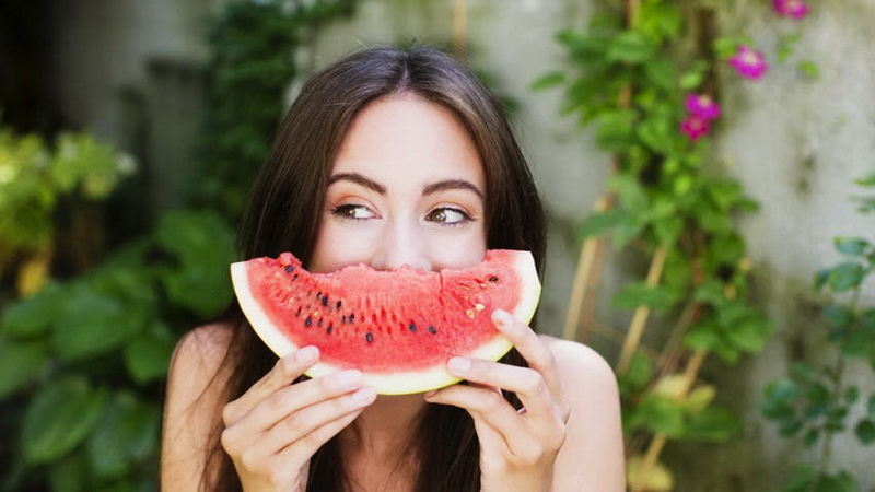 A woman's faithful friend is a watermelon: how is it useful for the body