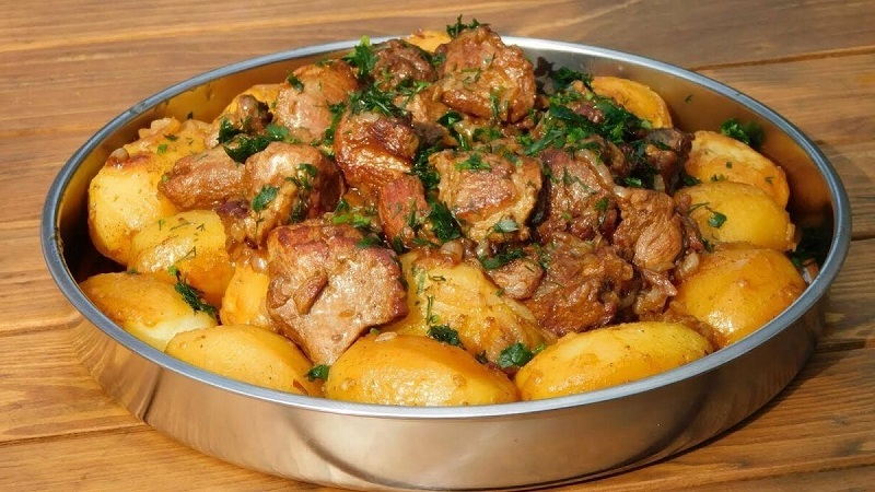 Is there diarrhea or constipation from potatoes and is it possible to eat it in such cases