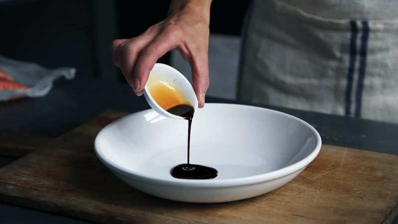 How to eat buckwheat for weight loss: recipes with soy sauce and other low-calorie gravies