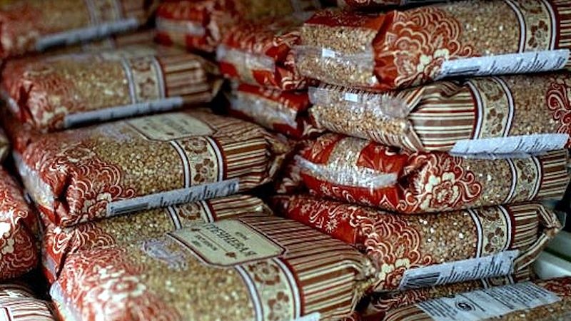 Choosing cereals correctly: which buckwheat is better dark or light, what criteria to pay attention to