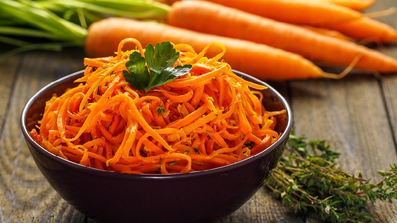 What is the calorie content of carrots in Korean and is it possible to eat it when losing weight