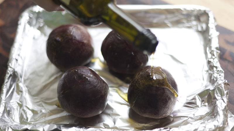 Which beets are healthier than raw or boiled: compare the composition and medicinal properties
