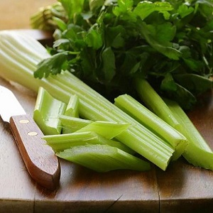 Celery stalk - how to eat properly