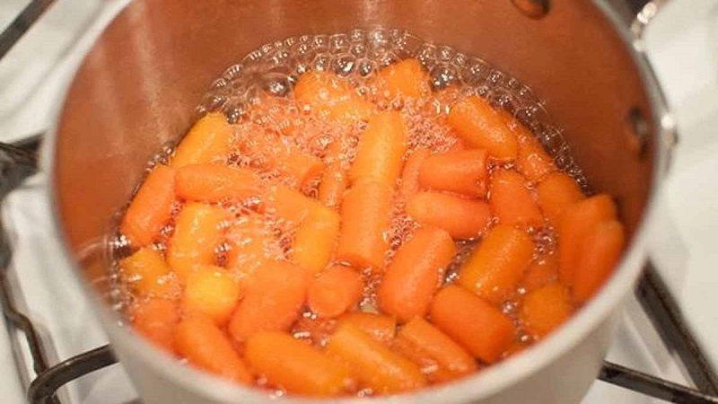 The incredible health and beauty benefits of boiled carrots