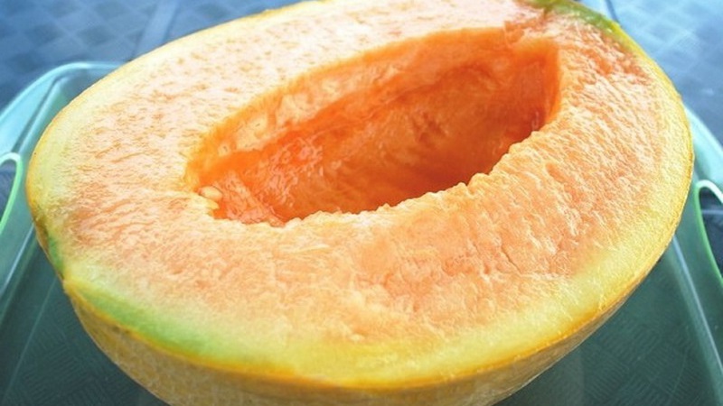 Why is the melon pink inside and can you eat it