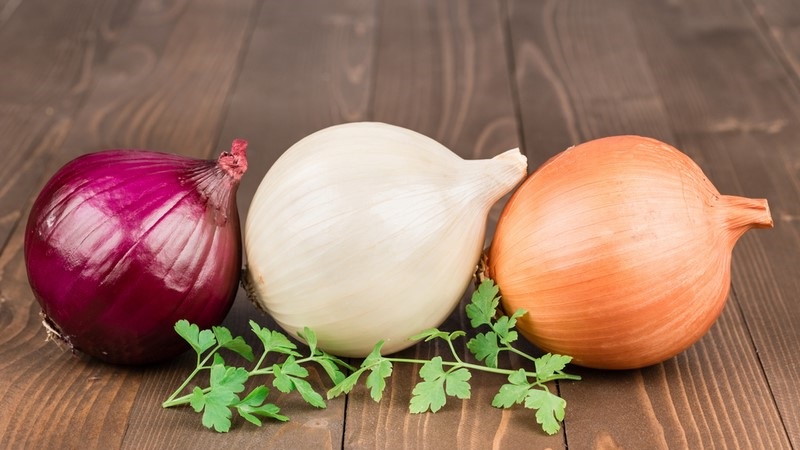 The reasons why you want onions: what is enough for the body