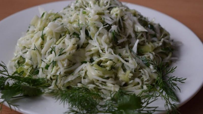 A selection of the best recipes for sauerkraut with dill and its seeds