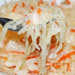 Simple, quick and very tasty recipes for salting cabbage for the winter