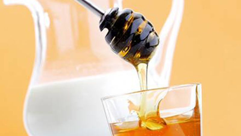 How to cook and use onions with honey for cough