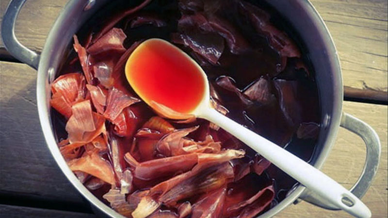 Why is onion peel decoction useful and how it can be used