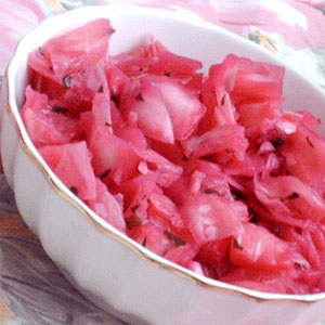 The best recipes for cabbage pills (dumplings) with and without beets