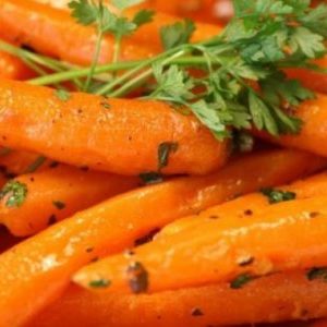How to eat carrots for various forms of gastritis