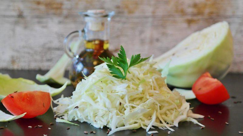 How to deliciously prepare sauerkraut with bell pepper for the winter