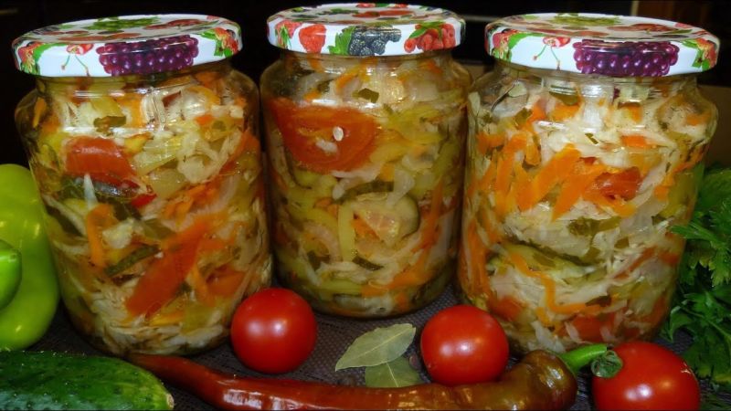 How to deliciously prepare sauerkraut with bell pepper for the winter