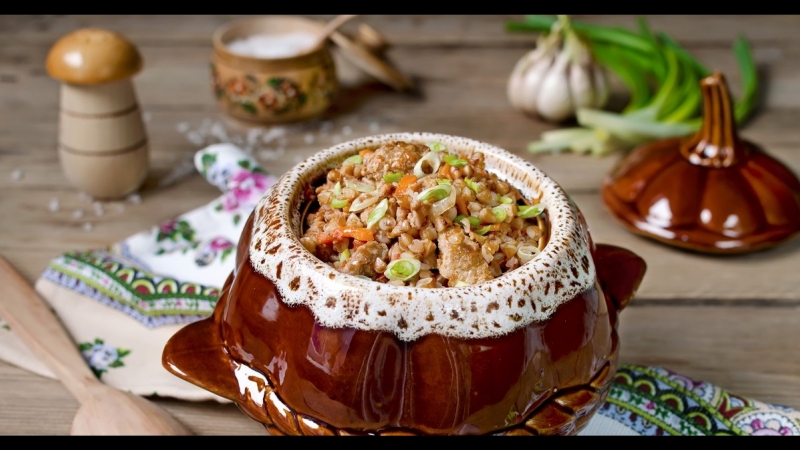 Is it possible to lose weight on buckwheat with meat and what is its calorie content