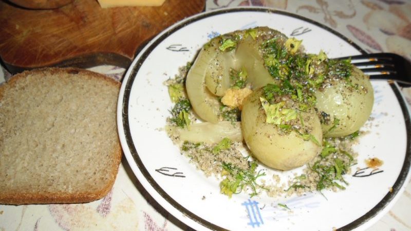 The benefits and harms of boiled onions for the human body