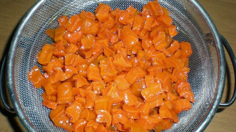Cooking delicious and healthy carrot jam with lemon for the winter