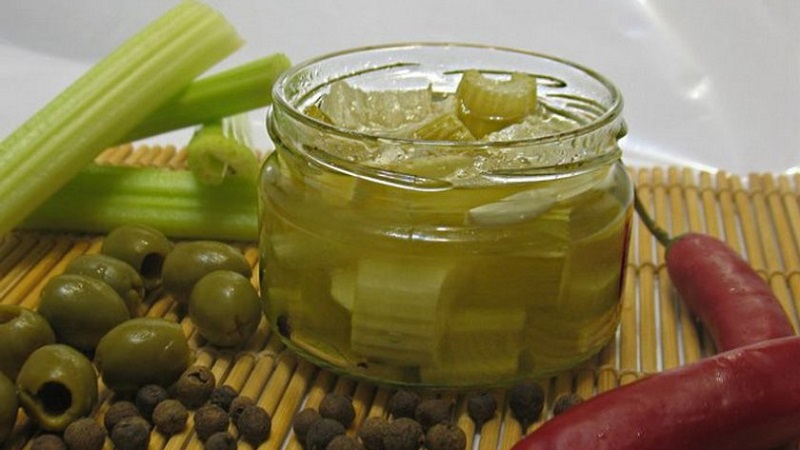 The best recipes for stalked celery blanks for the winter