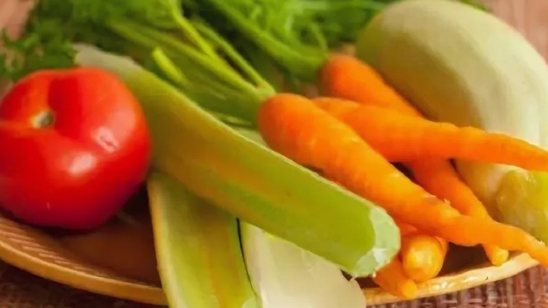 The best recipes for stalked celery blanks for the winter