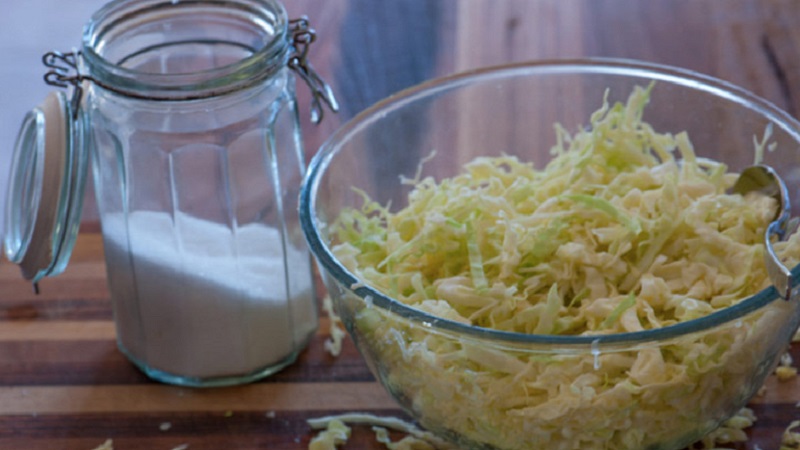 What to do if sauerkraut has become slimy and why it happened