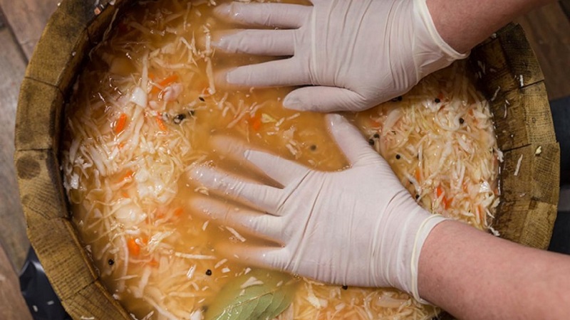 Why can you get poisoned with sauerkraut and what to do if this happens