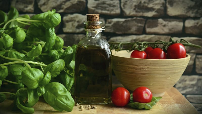 Why basil essential oil is useful and how to use it correctly
