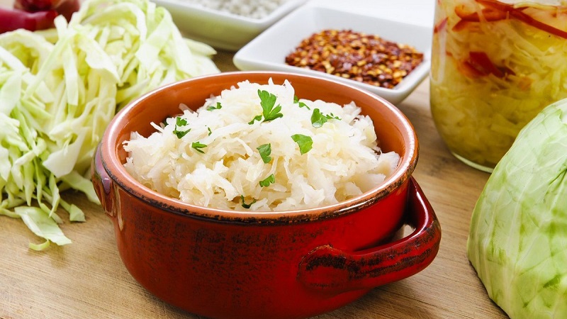 What is fermented cabbage, why is it good and how is it prepared