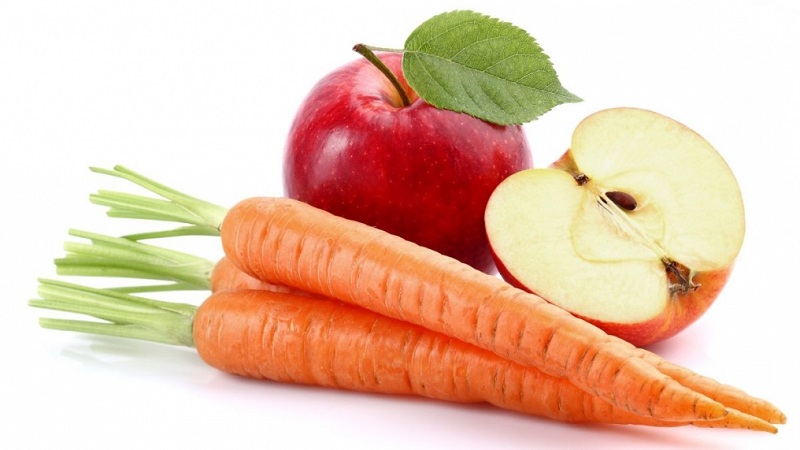 How to make delicious and healthy carrot and apple juice