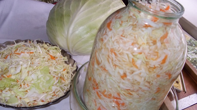 Correcting shortcomings in the preparation: how to remove bitterness from sauerkraut and why it appears