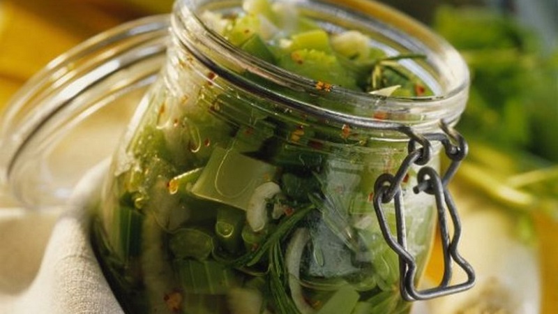 How to prepare different types of celery for the winter: the best ways and proven recipes