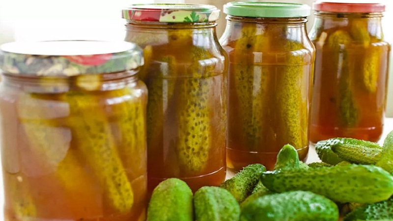 Awesome recipes for cucumbers for the winter with chili ketchup in liter jars