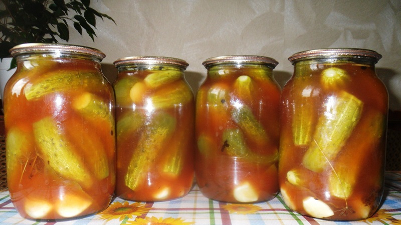 An easy way to make chili ketchup cucumbers without sterilizing