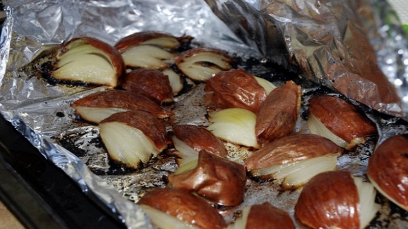 What are the benefits of baked onions for diabetes