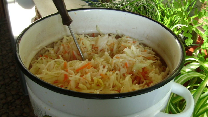 In what dish is it best to salt cabbage