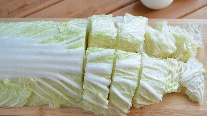 Harvesting for future use: is it possible to freeze Beijing cabbage for the winter and how to do it correctly