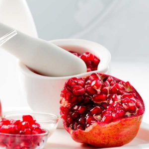 Is there a pomegranate without seeds and how to distinguish it from the usual