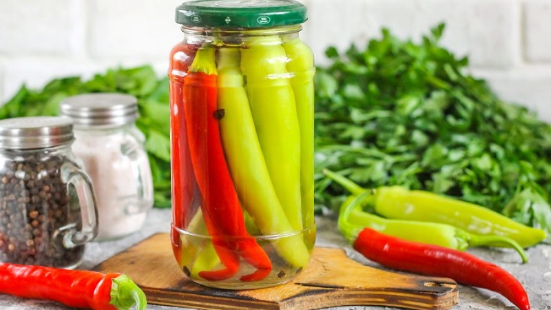 Bitter pepper for the winter - lick your fingers: recipes with photos and step-by-step instructions for cooking