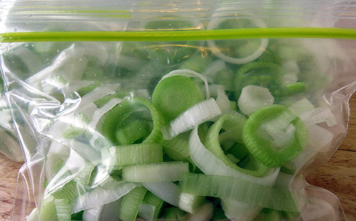 When to harvest leeks and how to store them