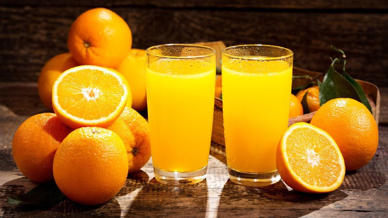 Can I drink orange juice on an empty stomach: the benefits and harms of freshly squeezed citrus