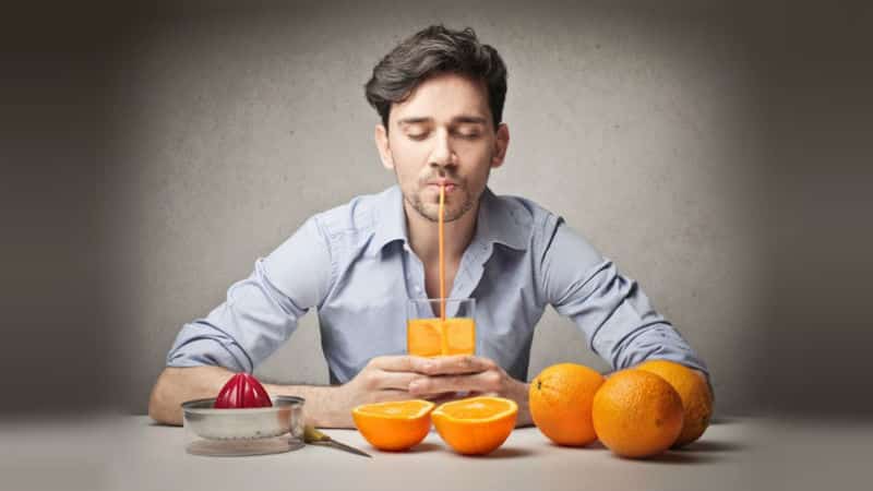 Can I drink orange juice on an empty stomach: the benefits and harms of freshly squeezed citrus
