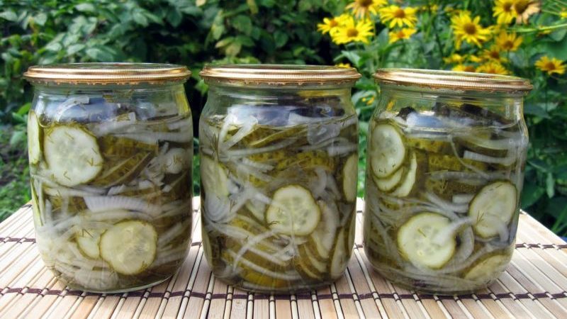 How to cook Nizhyn cucumbers for the winter: salad recipes according to GOST and other cooking options